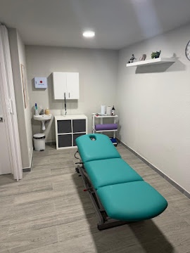 Interior de la Clínica Fisioterapia Montserrat en Castellbell i el Vilar, Carrer Joaquim Borràs 2B